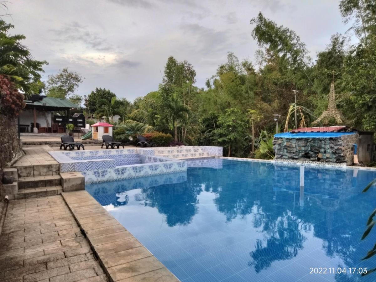Casa De Robles Tanay Rizal Hotell Eksteriør bilde