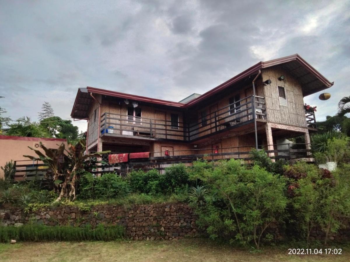 Casa De Robles Tanay Rizal Hotell Eksteriør bilde