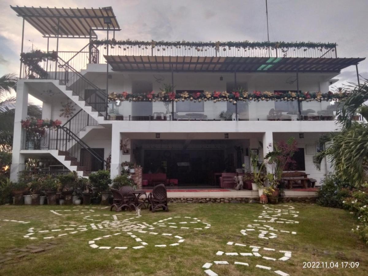 Casa De Robles Tanay Rizal Hotell Eksteriør bilde